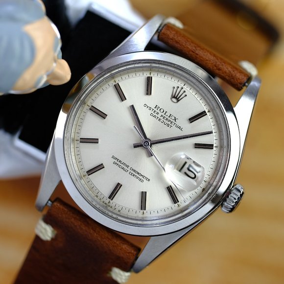 Rolex Vintage 1970's Datejust Silver 36mm Watch - Picture 3 of 5